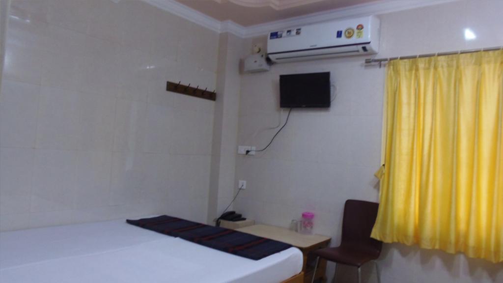 Kvr Deluxe Residency Villa Tirupati Rom bilde