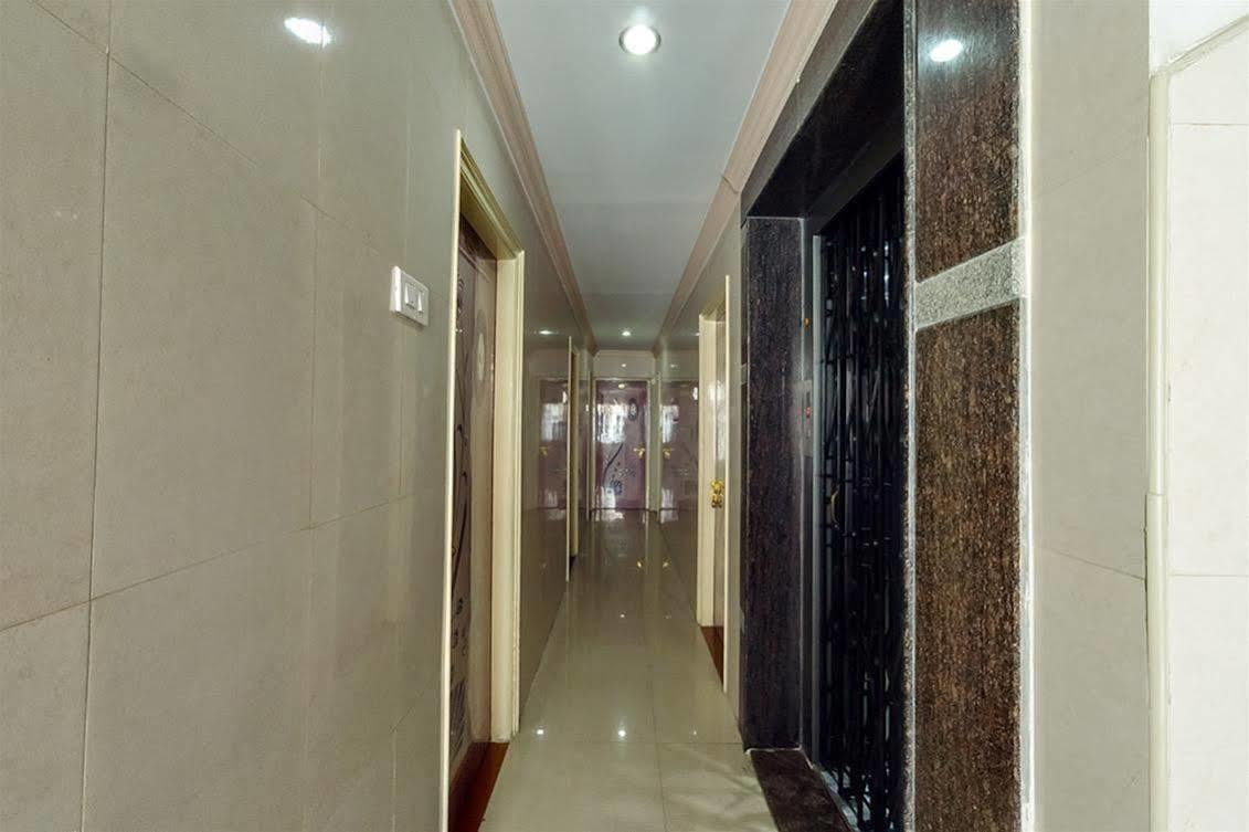 Kvr Deluxe Residency Villa Tirupati Eksteriør bilde